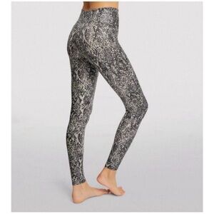 SPANX Faux Leather Snake Shine Leggings
